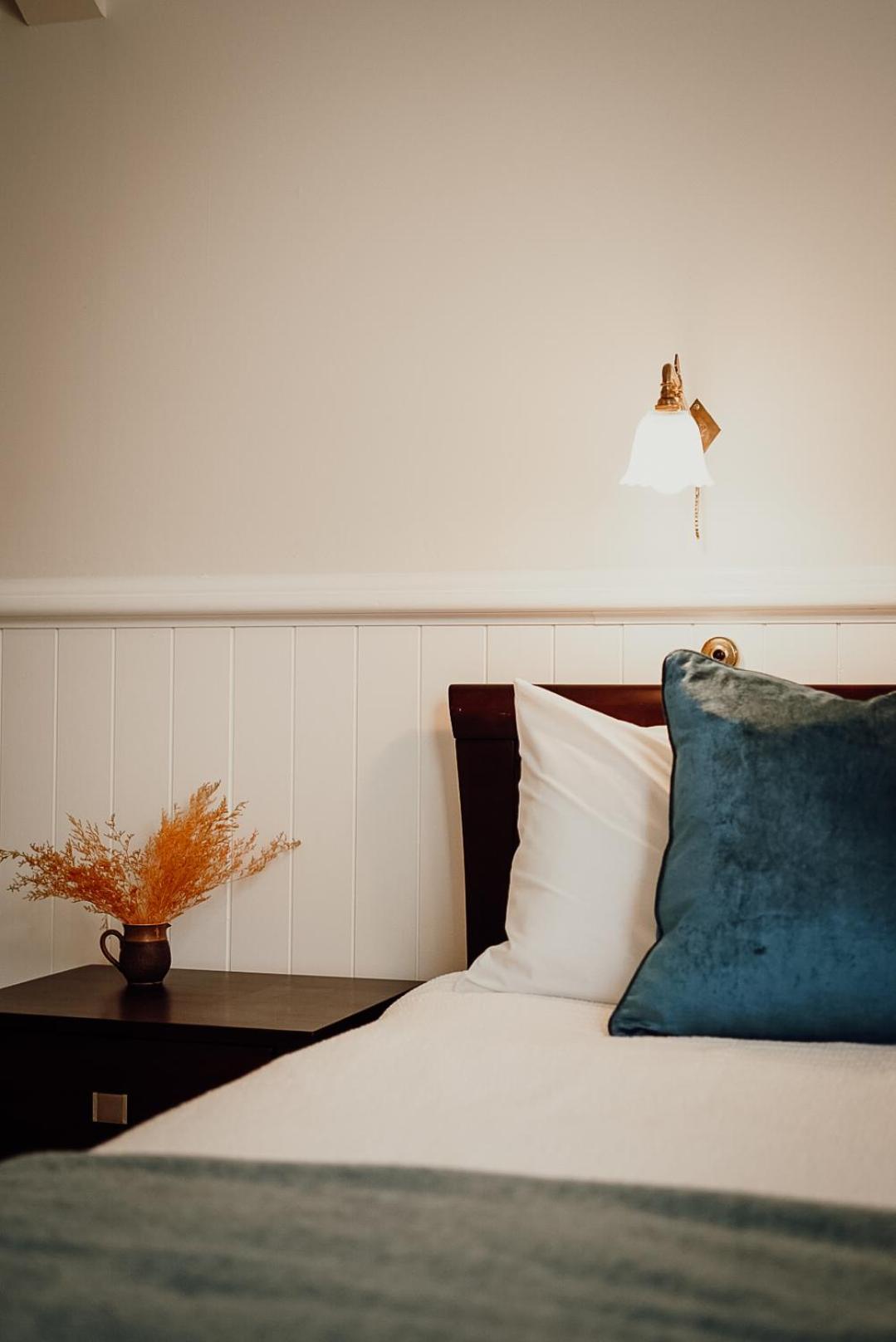 ロンセストン ウィンダラ オン ハイ Bed & Breakfast 部屋 写真